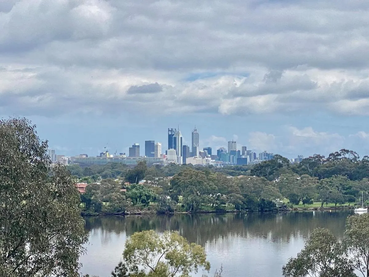 507 High Heaven Breathtaking Views, Pool, Parking Lägenhet Perth